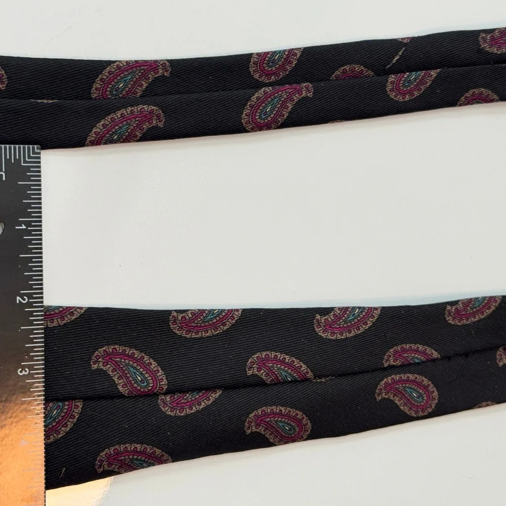 Robert Talbott Hand Sewn Classic Black‎ Paisley Silk Blend Necktie for Men